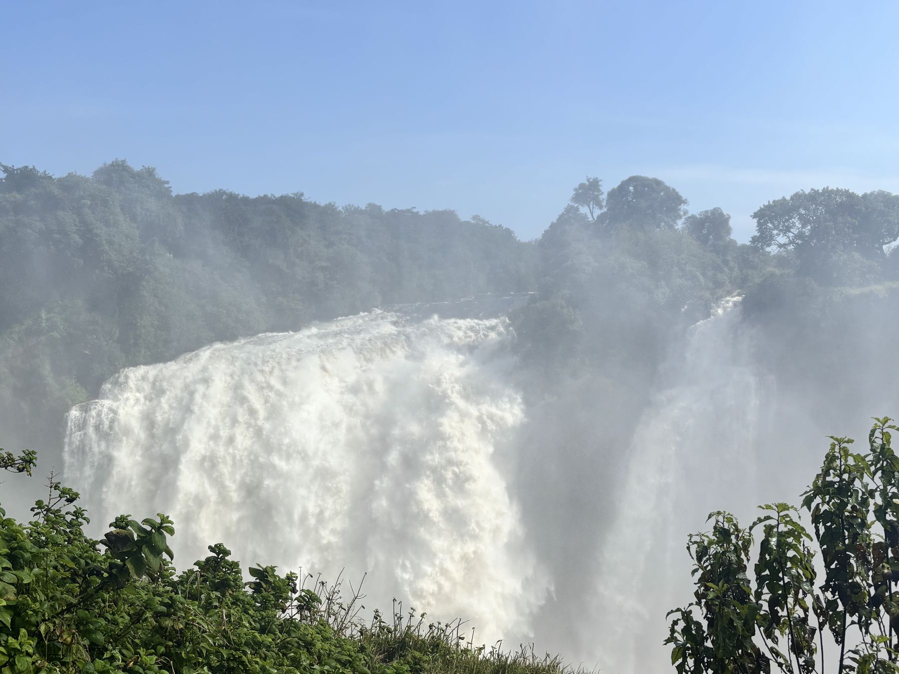 Victoria Falls in full flood, an easy add-on day from the Zimbabwe hunting area